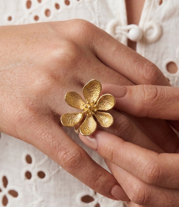 Flor ring lifestyle