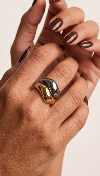 Curva ring